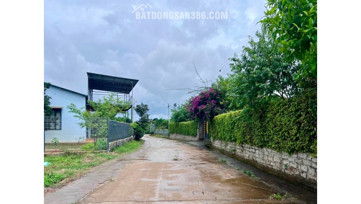 Cần Bán Đất 413m² Có 221m² Thổ Cư, Nở Hậu 13,6m, View Đồi Núi Gần Đường Nhựa